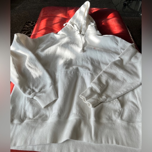 Champion Other - Champion White Hooded Sweatshirt size XL